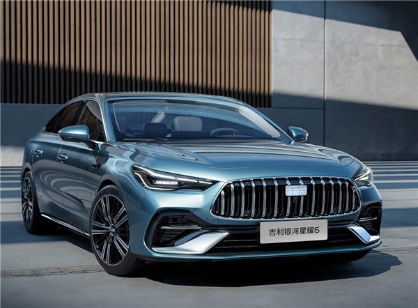 油耗2L级全球最低!吉利银河星耀6上市:限时6.88万起