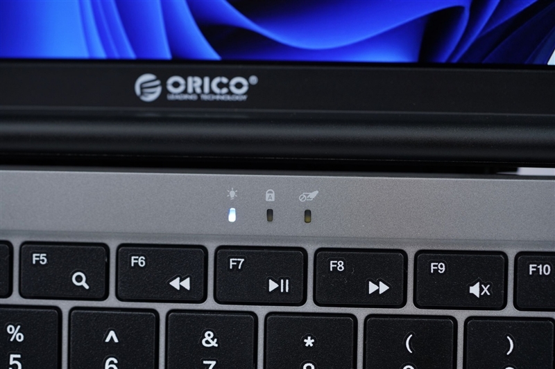 奥睿科Obook超能本评测：外设龙头的跨界作品 设计独特充满品牌特点