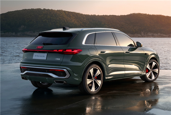 华为辅助驾驶上车、车身加长！全新奥迪QL预售：31.3万起