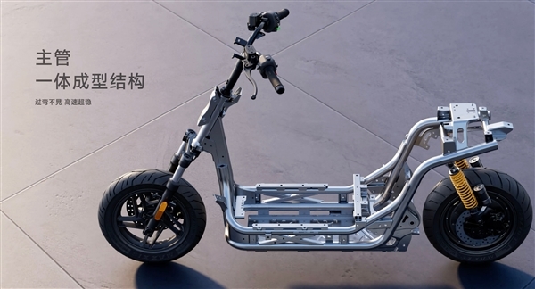 19299元起 九号M5 200电动摩托车发布：极速可达110km/h