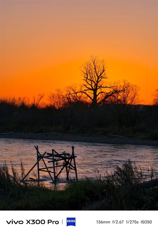 那些外国博主们 怎么突然开始吹中国手机了