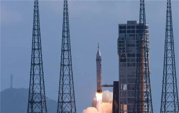 美国宣布推迟载人登月至2028年！