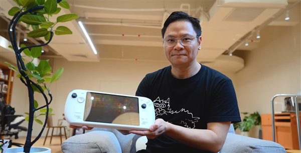 太太太贵了！AYANEO NEXT 2不卖了：唯二的AMD锐龙AI Max+ 395掌机